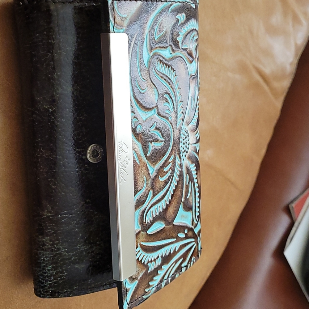 Patricia Nash wallet